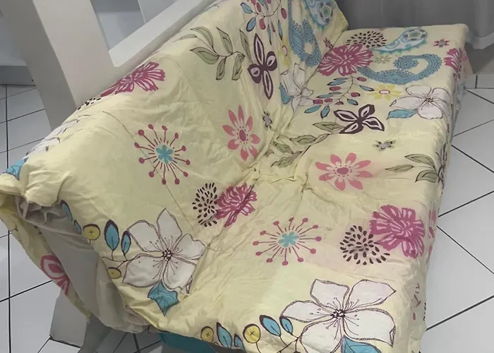 Apto Guarujá-Pitangueiras -100m da praia, Reserva Mínima de 2 noites
